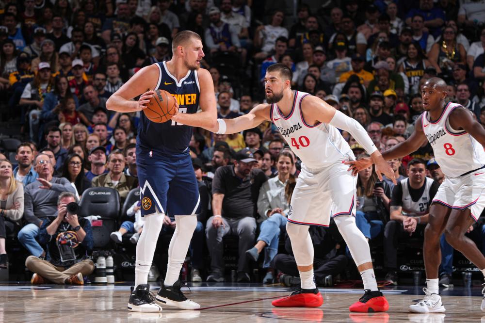 场竞技是一 场竞技是一