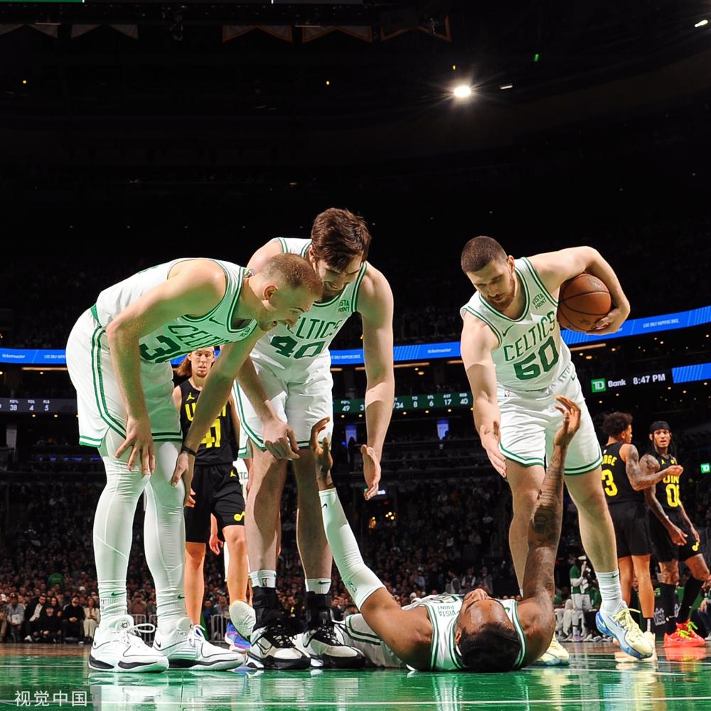 而这名球员 而这名球员